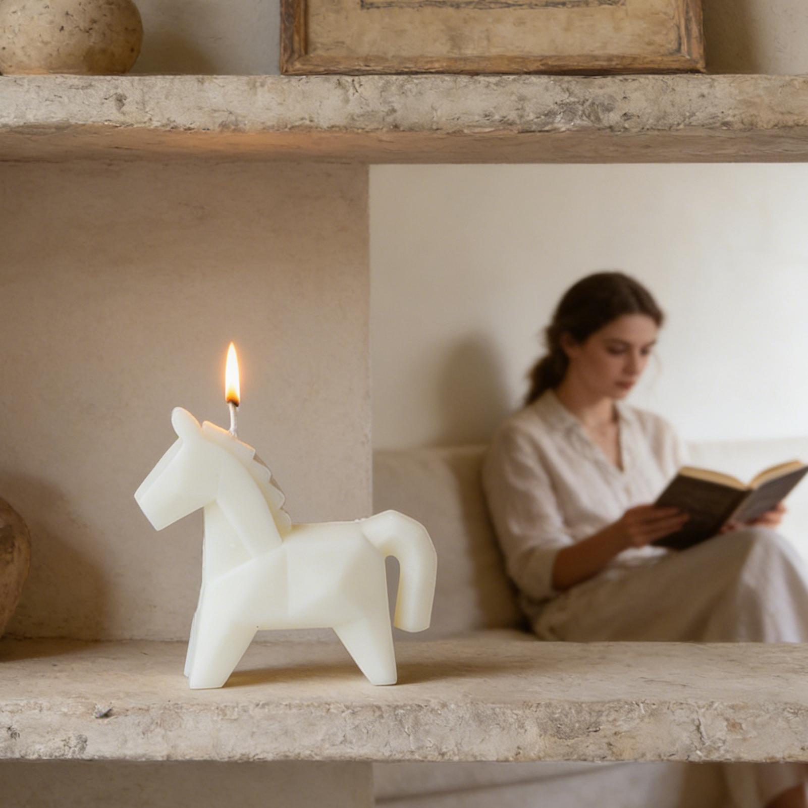 Horse Figure Scented Candle Tr - Beeswax Wrap Reusable 리뷰 및 가격